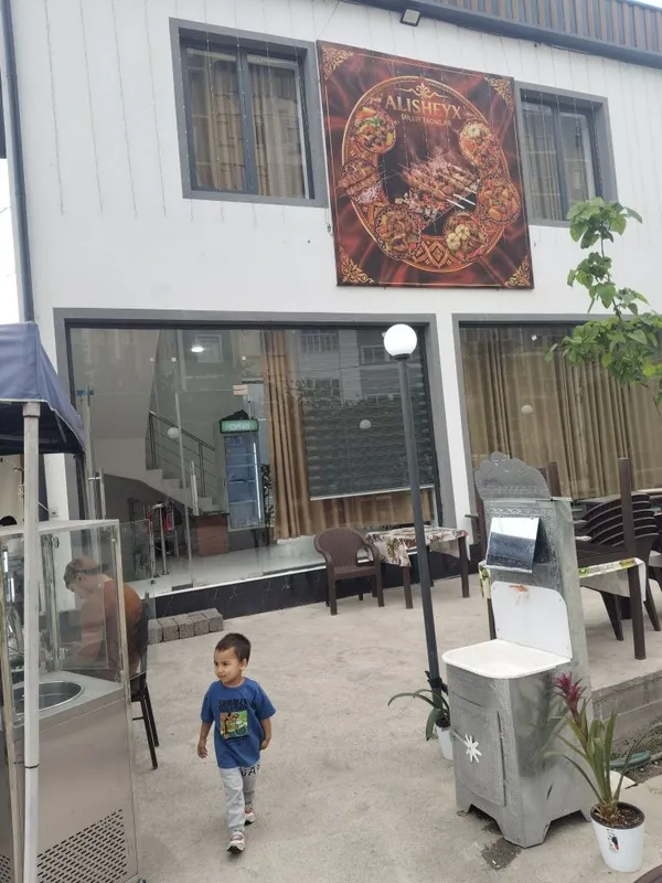 Tayyor kafe biznesi sotiladi