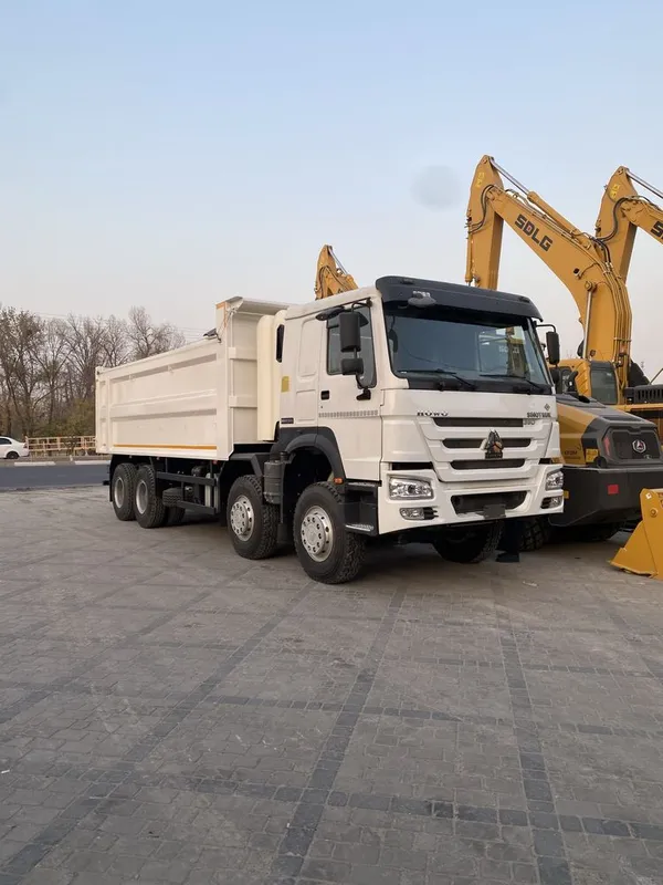 Самосвал HOWO SINOTRUK 8х4
