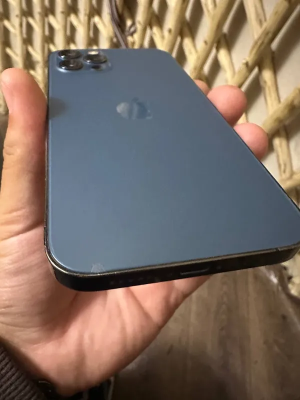 iPhone 12 Pro 3
