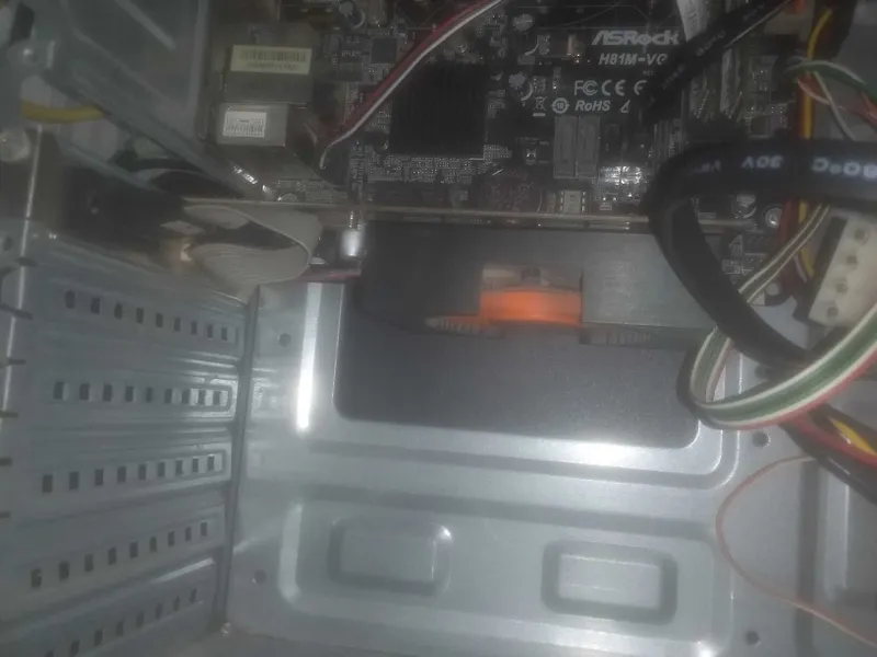 Видеокарта INVIDIA GeForce 630 2 gb ddr3 Видеокарта INVIDIA GeForce 630 2 gb ddr3