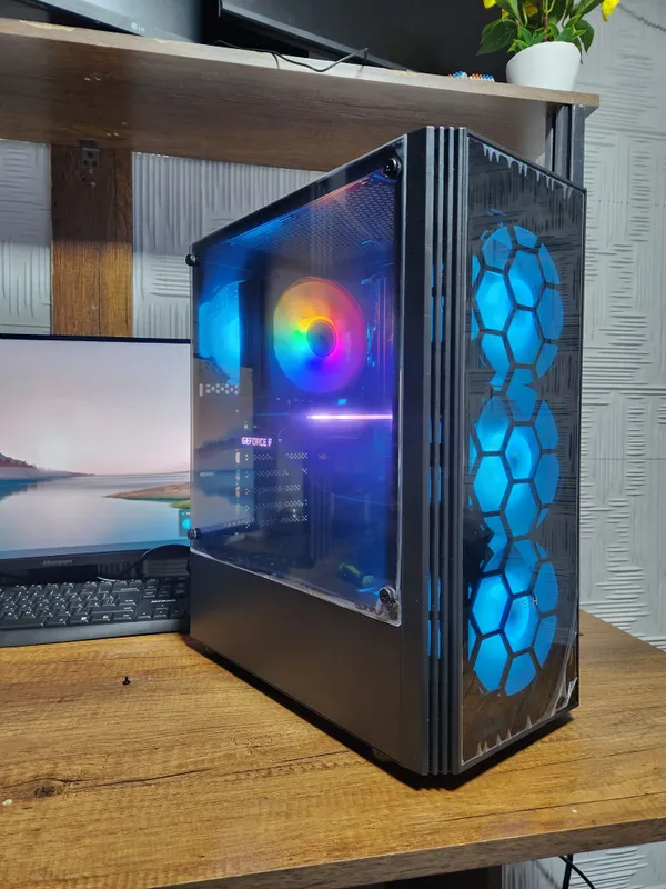 10-Gen Moshniy igravoy Kompyuter keysi core i5