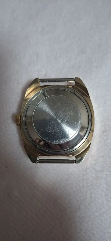 Продам часы "Slava" 27 jewels 4