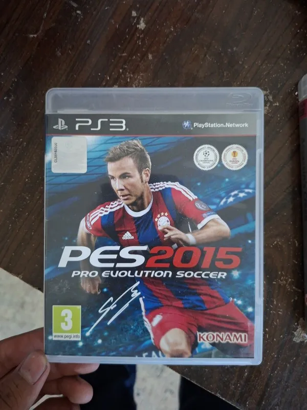 "Pes, Assassins creed" 1 "Pes, Assassins creed" 1