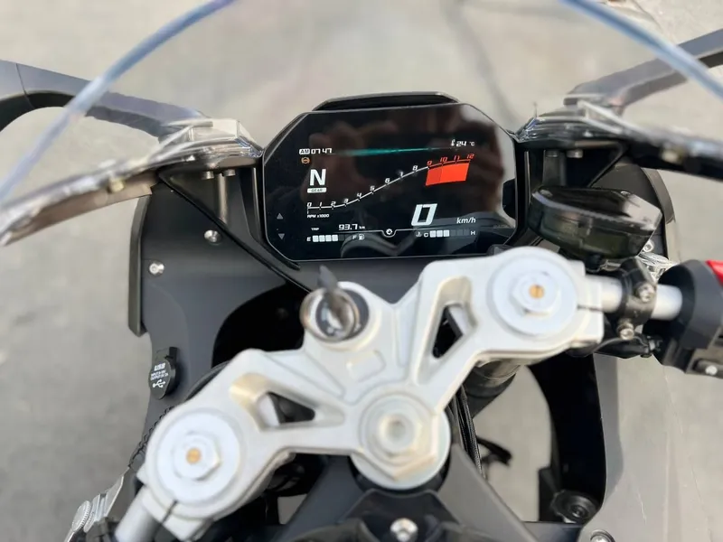 Мотоцикл BMW S1000RR 400сс — фото 4