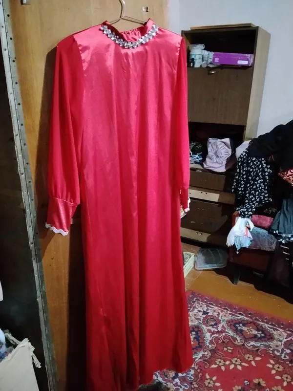 vecherni kuylak razmeri 48-50