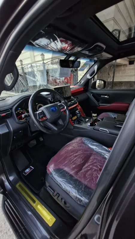 Toyota Land Cruser 300VX VGR Японка 2023год 35 турбинаматор фулпазит — фото 5