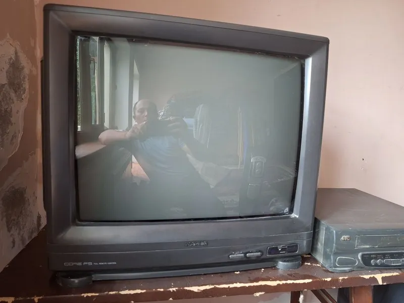 Tv va video sotiladi Toshiba JVC 1