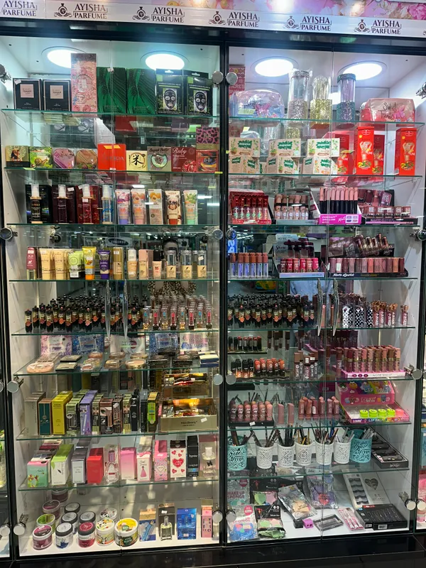Mebel sotiladi magazinga quysa buladi akkuratni — фото 2