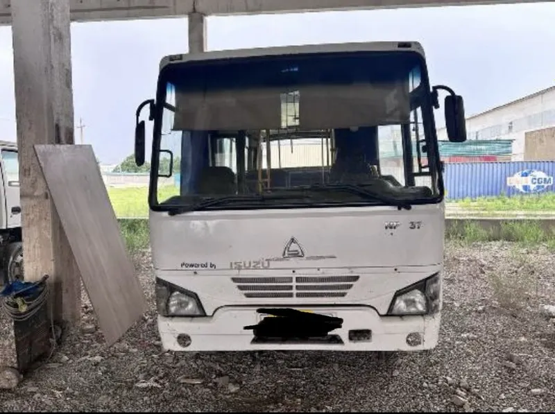 Aftobus Isuzu 2011 yil 1 Aftobus Isuzu 2011 yil 1