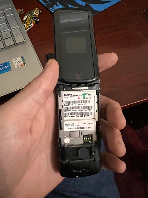 Motorola K1 qora rangda 6