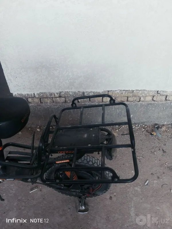 elektroskuter,25 dan oshmaydi,Orqa oldin kamer qo'yilgan,dokument bor 6 elektroskuter,25 dan oshmaydi,Orqa oldin kamer qo'yilgan,dokument bor 6