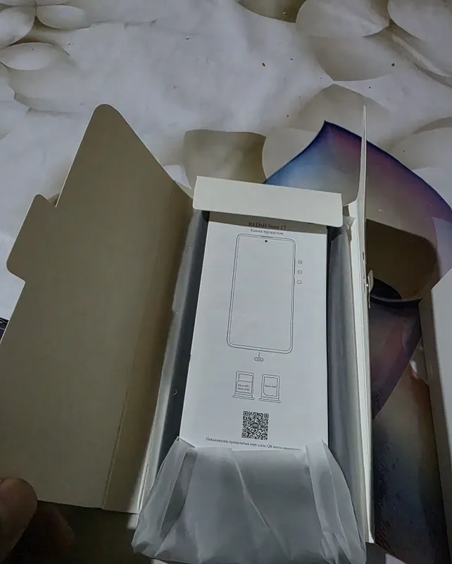 Redmi Note17 256гб yangi karobka 2 Redmi Note17 256гб yangi karobka 2