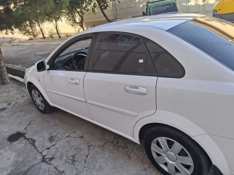 Gentra (Lacetti) 1.5 DAEWOO Sotiladi. 3 Gentra (Lacetti) 1.5 DAEWOO Sotiladi. 3