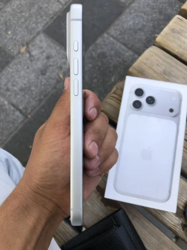 IPHONE 17 pro max 2 IPHONE 17 pro max 2