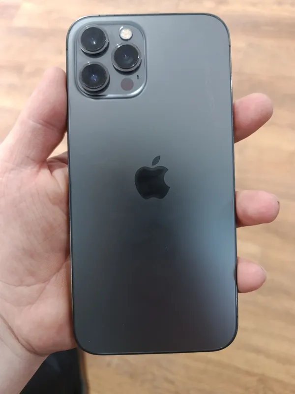 iPhone 12 Pro Max — фото 1