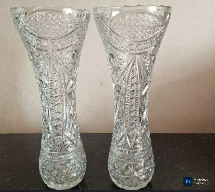 Xrustal vazalar, Yangi sovetcha, 2 dona 1 Xrustal vazalar, Yangi sovetcha, 2 dona 1