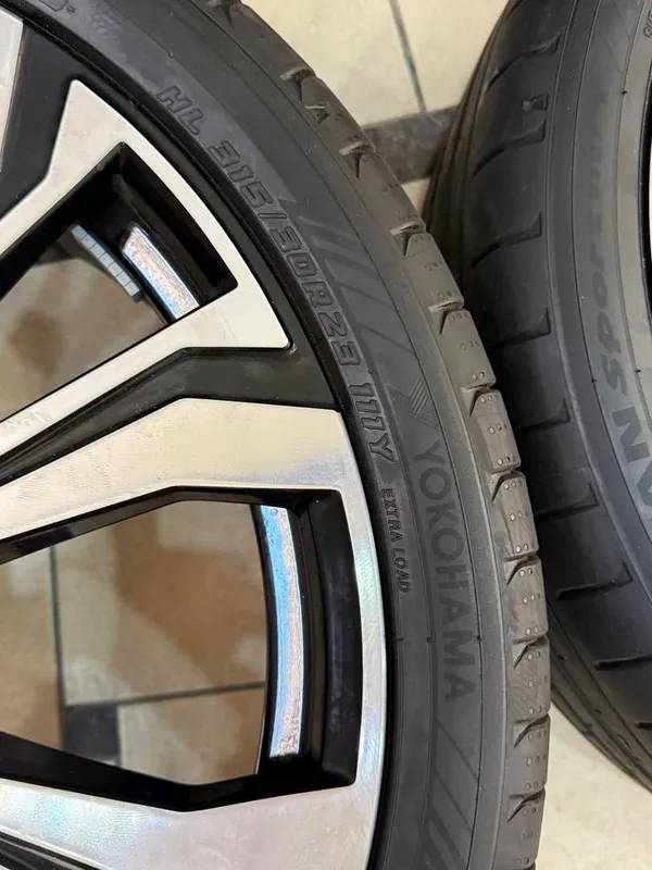 Bmw X7 Orginal diska balon yengi moshinadan yechilgan yurmagan 2 Bmw X7 Orginal diska balon yengi moshinadan yechilgan yurmagan 2