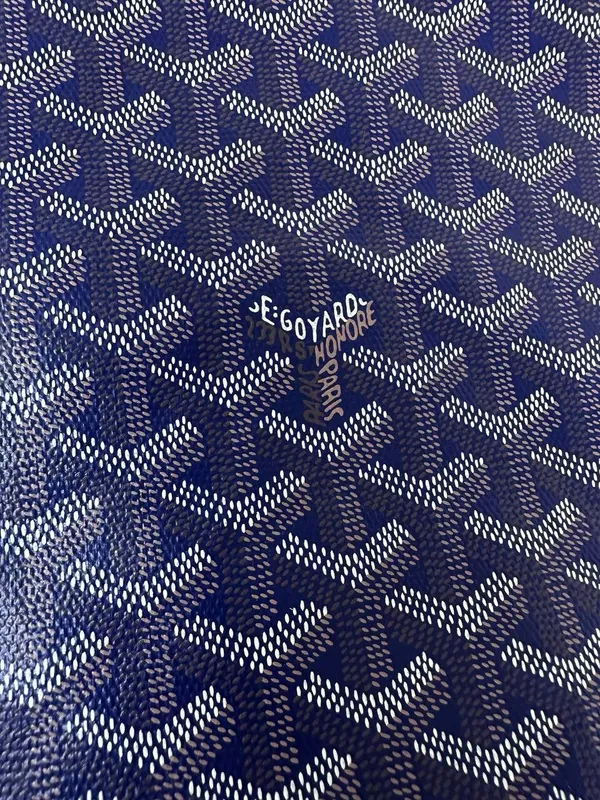 Goyard soʻmka yangi orginal rangi ummuman oʻchmedi ozim ishlataman — фото 2