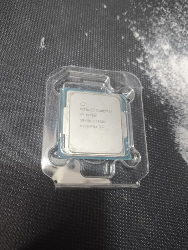 Core i7 11700F 2.5Ghz Up 4.9Ghz Core i7 11700F 2.5Ghz Up 4.9Ghz