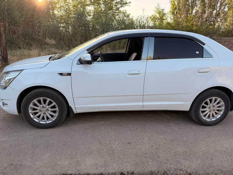 Продается Chevrolet Cobalt Механика 2016 отличном состоянии 4