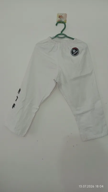 Taekwondo forma. 5/6 yoshga 9
