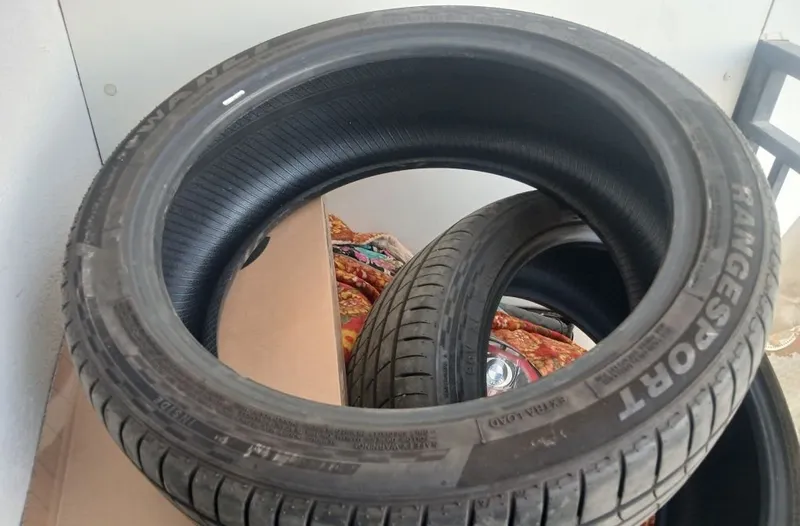 Шины 225/45/R19 Rangesport, 1 штука 2 Шины 225/45/R19 Rangesport, 1 штука 2