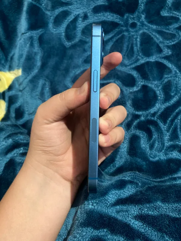 iPhone 13 Blu 128 GB 6 iPhone 13 Blu 128 GB 6