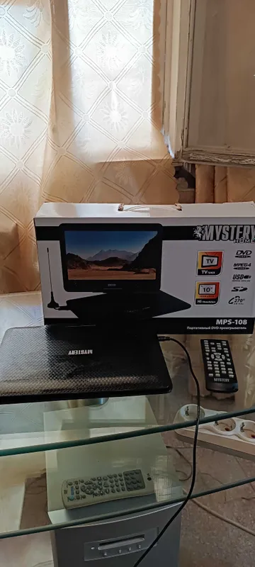 Портативный DVD player mystery