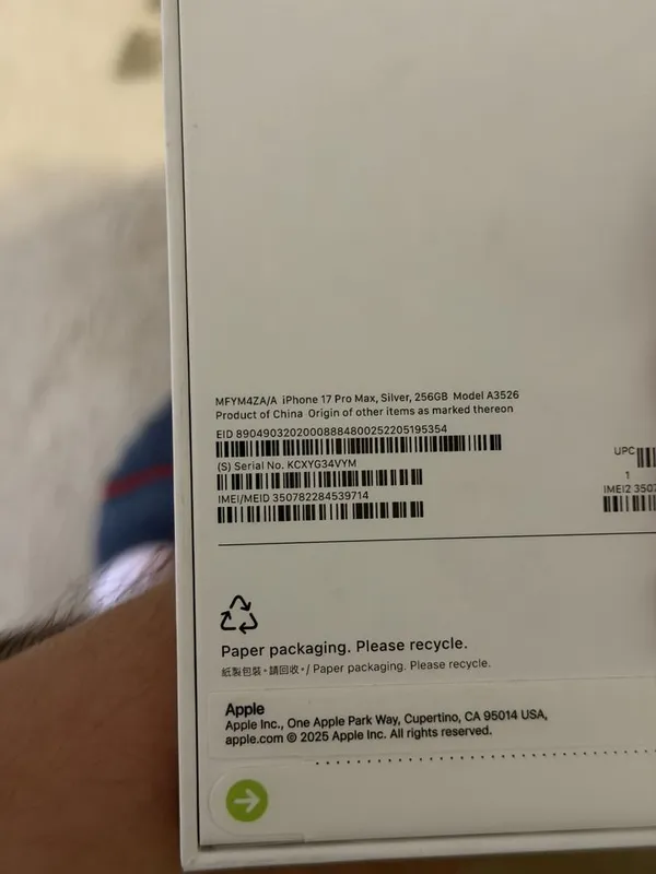 Iphone 17 pro max new srochno 2 sim 1529$ — фото 1 Iphone 17 pro max new srochno 2 sim 1529$ — фото 1