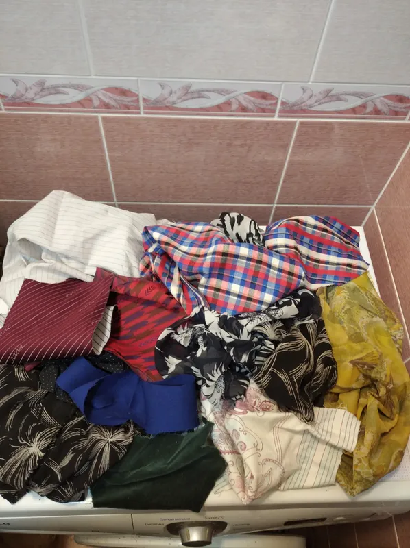 Куски одежды, отрезы, ткань для поделок, рукоделия 4 Куски одежды, отрезы, ткань для поделок, рукоделия 4