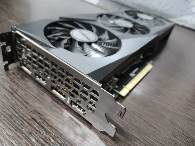 Gigabyte Gaming OC RTX3060 12Gb GDDR6 4 Gigabyte Gaming OC RTX3060 12Gb GDDR6 4