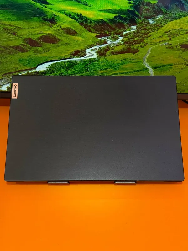 Ноутбук Lenovo V15 G4 AMN — фото 3