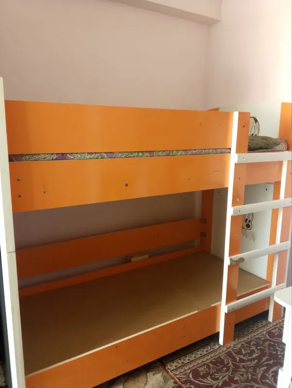 Двухэтажная кровать 1 Двухэтажная кровать 1
