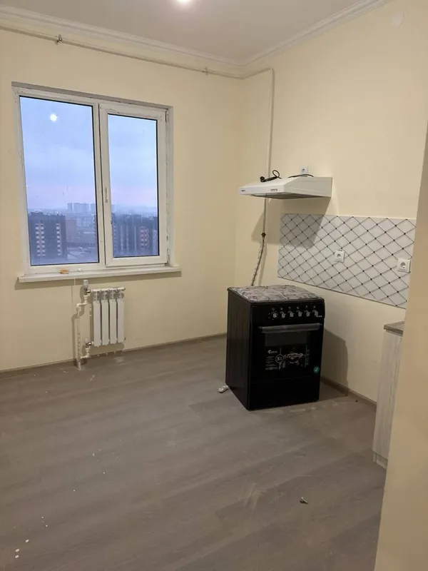 Срочно продаётся 2 ком квартира — фото 4
