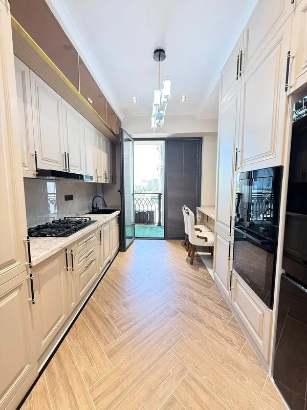 4-комнатная квартира, 105 м2, Яккасарай 2