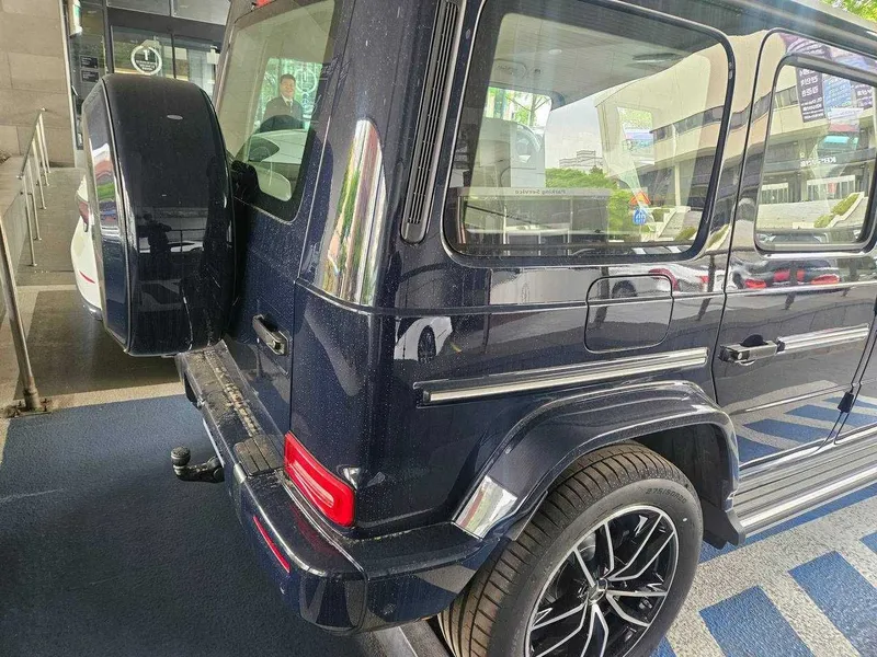 Mercedes-Benz G450d Manufaktur (в Корее) — фото 1