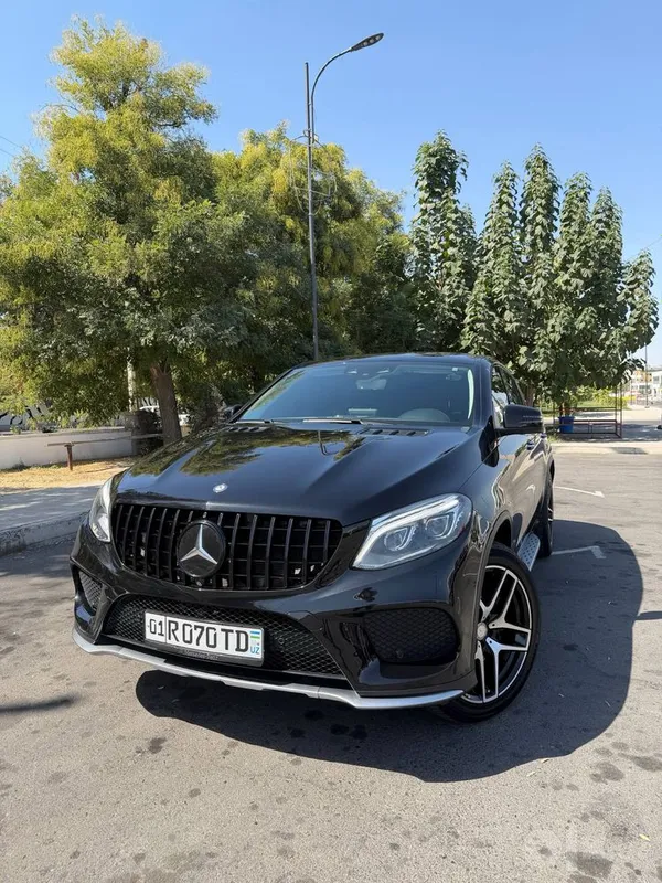 Mercedes GLE 450 AMG 2015-yil eng fuli pnevmalari bor vixloplari bor. 1 Mercedes GLE 450 AMG 2015-yil eng fuli pnevmalari bor vixloplari bor. 1