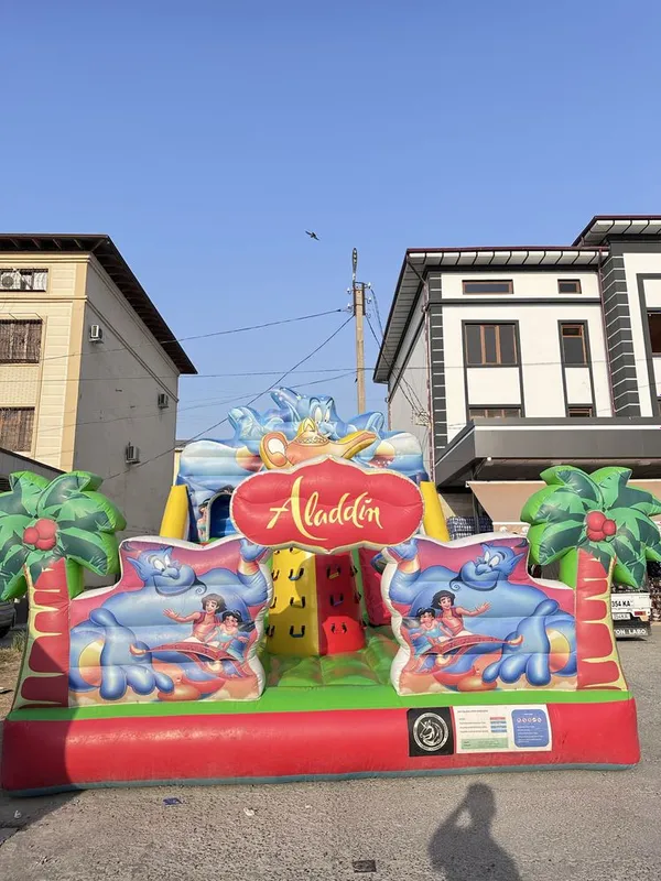 Batut sotiladi razmeri 5x8 balandligi 5-5.5m — фото 3