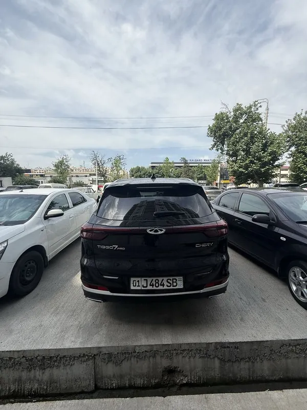 Chery 7 pro sotiladi 2023 — фото 3