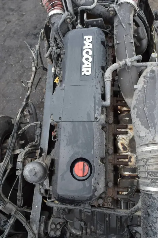 Euro 5 Daf mator sotiladi