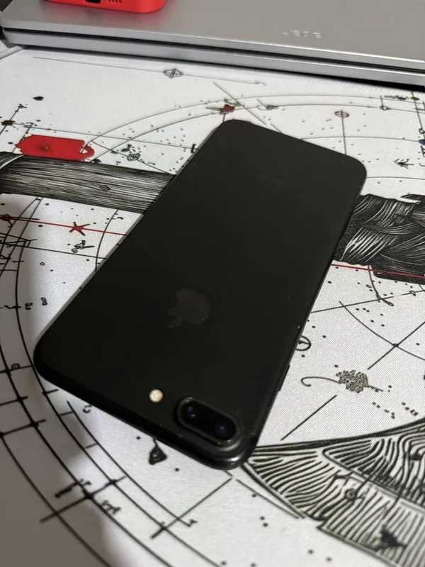 Iphone 7 plus 128GB — фото 1