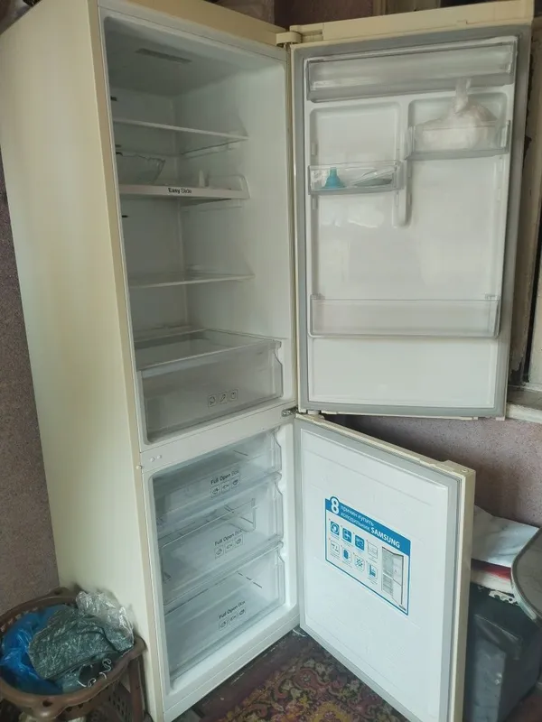 Samsung holodenik 3