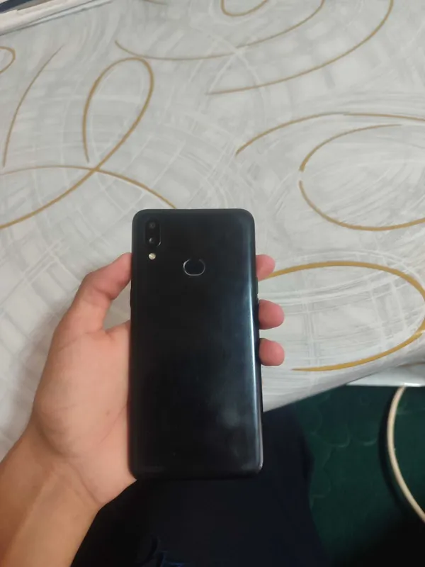 Samsung A10s 2/32 xotira sotiladi — фото 2