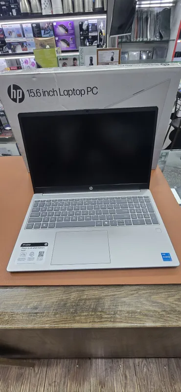 HP Laptop 15-fd0133wm 2 HP Laptop 15-fd0133wm 2