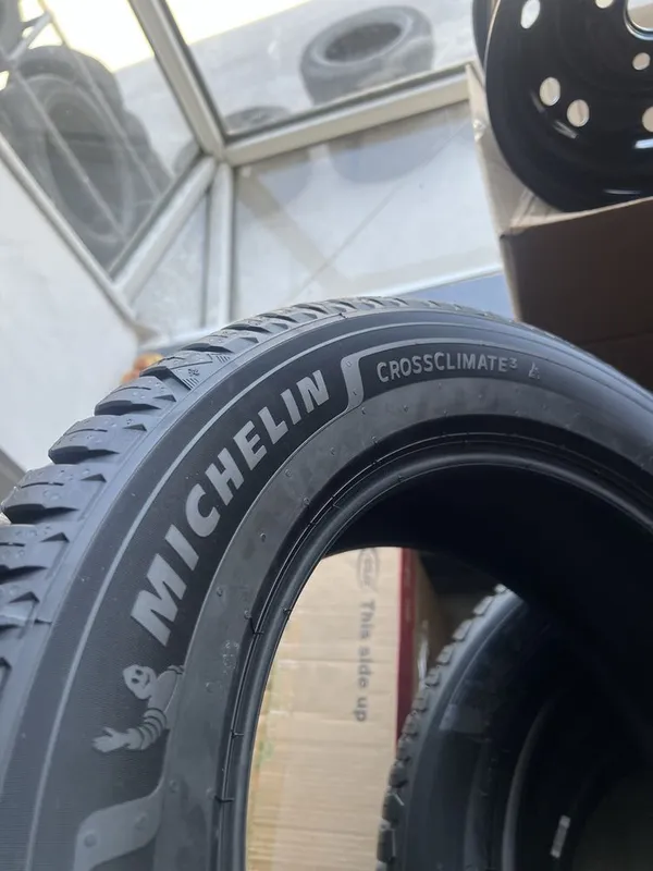 Shina Balon Michelin Мишлен 205/60 R16 CrossClimate 3 3 Shina Balon Michelin Мишлен 205/60 R16 CrossClimate 3 3