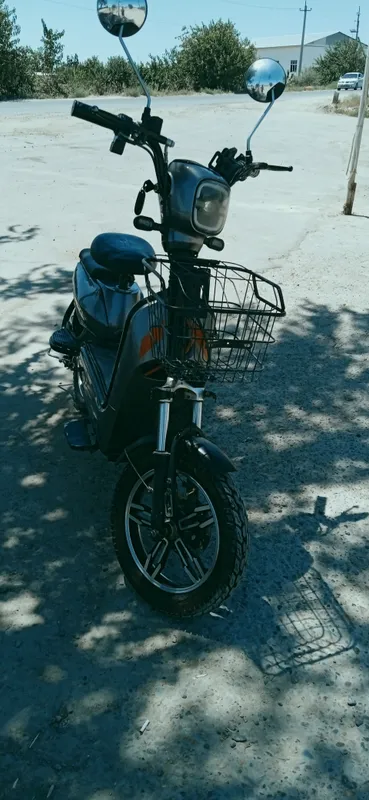 Скутер Wasat Motors 2 Скутер Wasat Motors 2