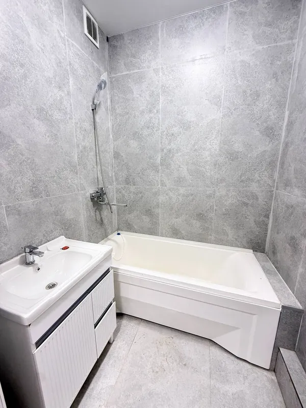 Продаётся 1-комнатная квартира в ЖК Assalom Bog'lar (Мирзо-Улугбекский район) 3