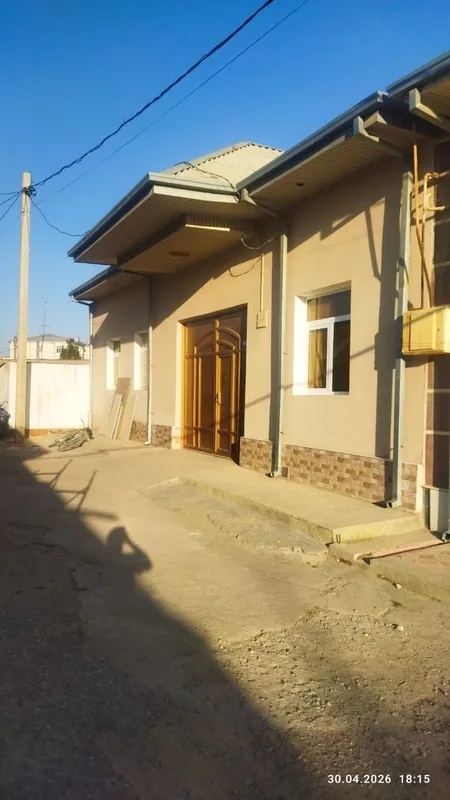 Qarshi shaxar markazidan 4 sotixli hovli