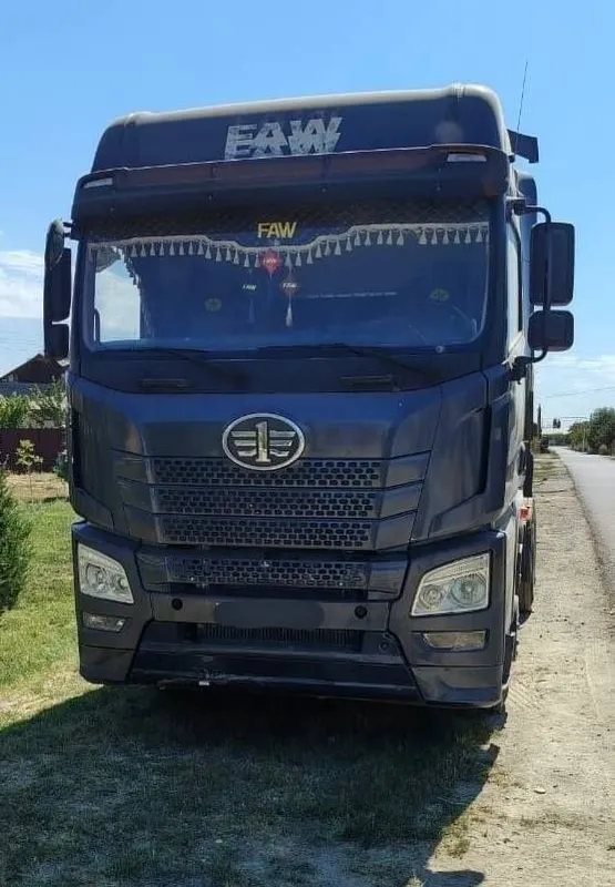Faw +pritsep 8ta komplekt bor srochna sotiladi 1 Faw +pritsep 8ta komplekt bor srochna sotiladi 1