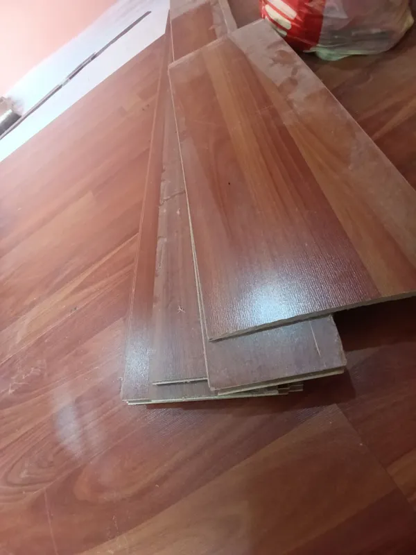 Laminat tarket 0.8 mm